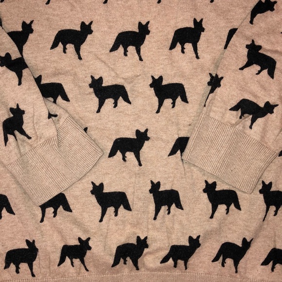 Fox sweater - Picture 3 of 3